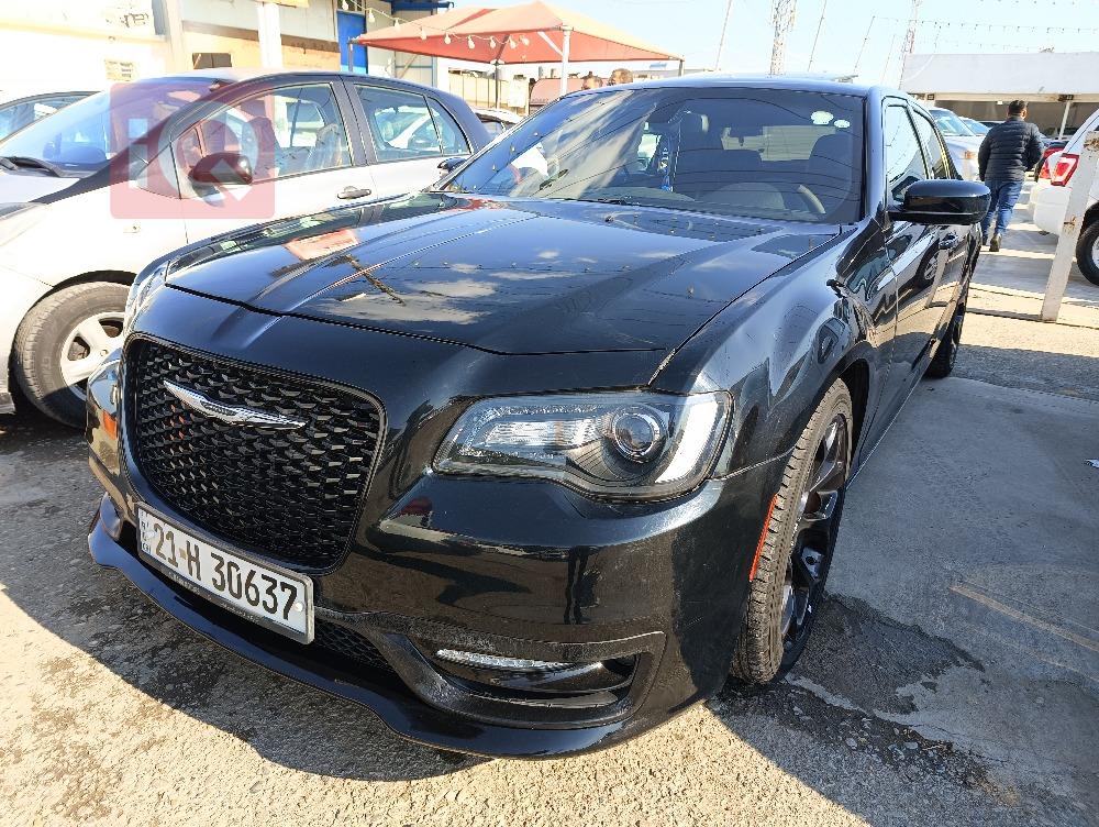 کرایسلەر 300